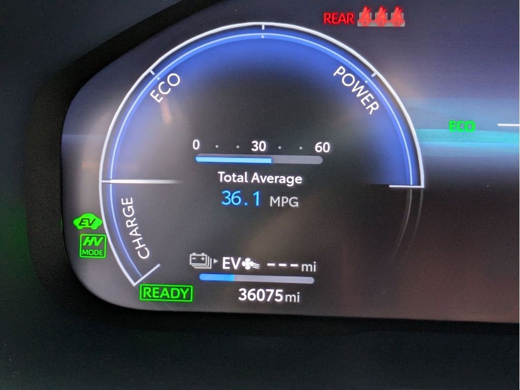 2024 Toyota RAV4 XSE - Photo 26