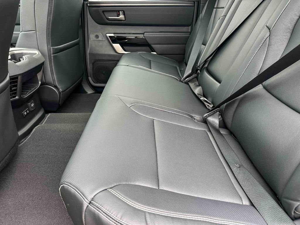 2026 Toyota Tundra Limited - Photo 15