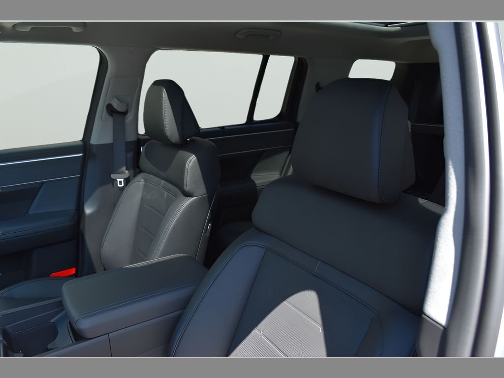 2026 Hyundai Santa Fe Limited - Photo 60