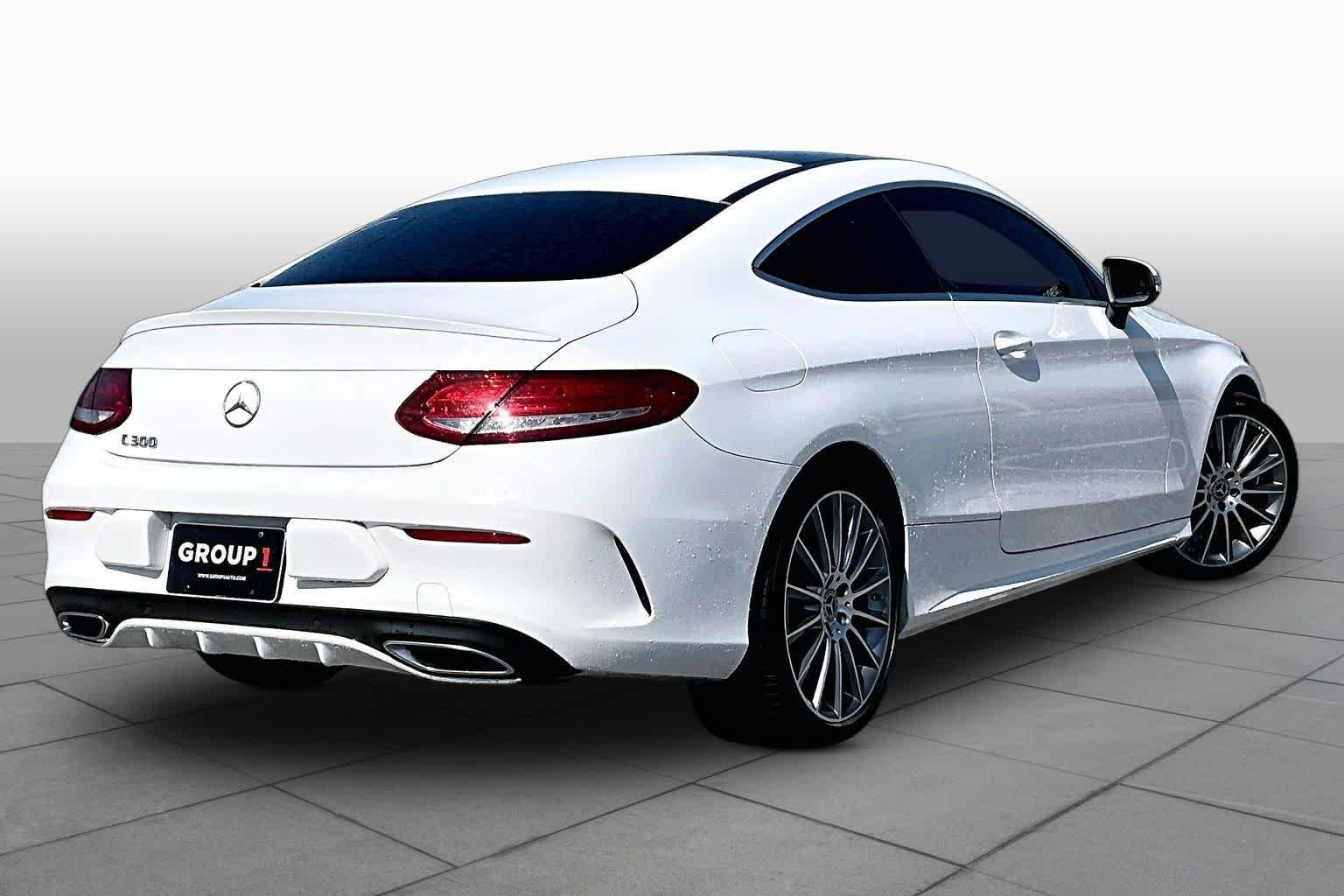 Used 2018 Polar White Mercedes-Benz C 300 image 13