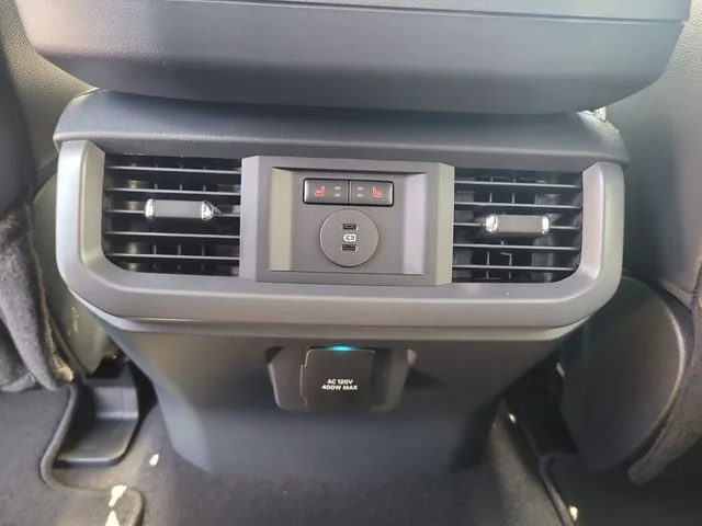 New 2026 Silver Metallic Ford Lariat image 15