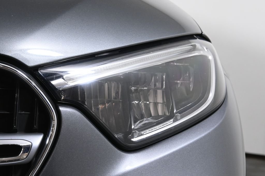 Used 2023 Selenite Gray Metallic Mercedes-Benz GLC 300 image 11
