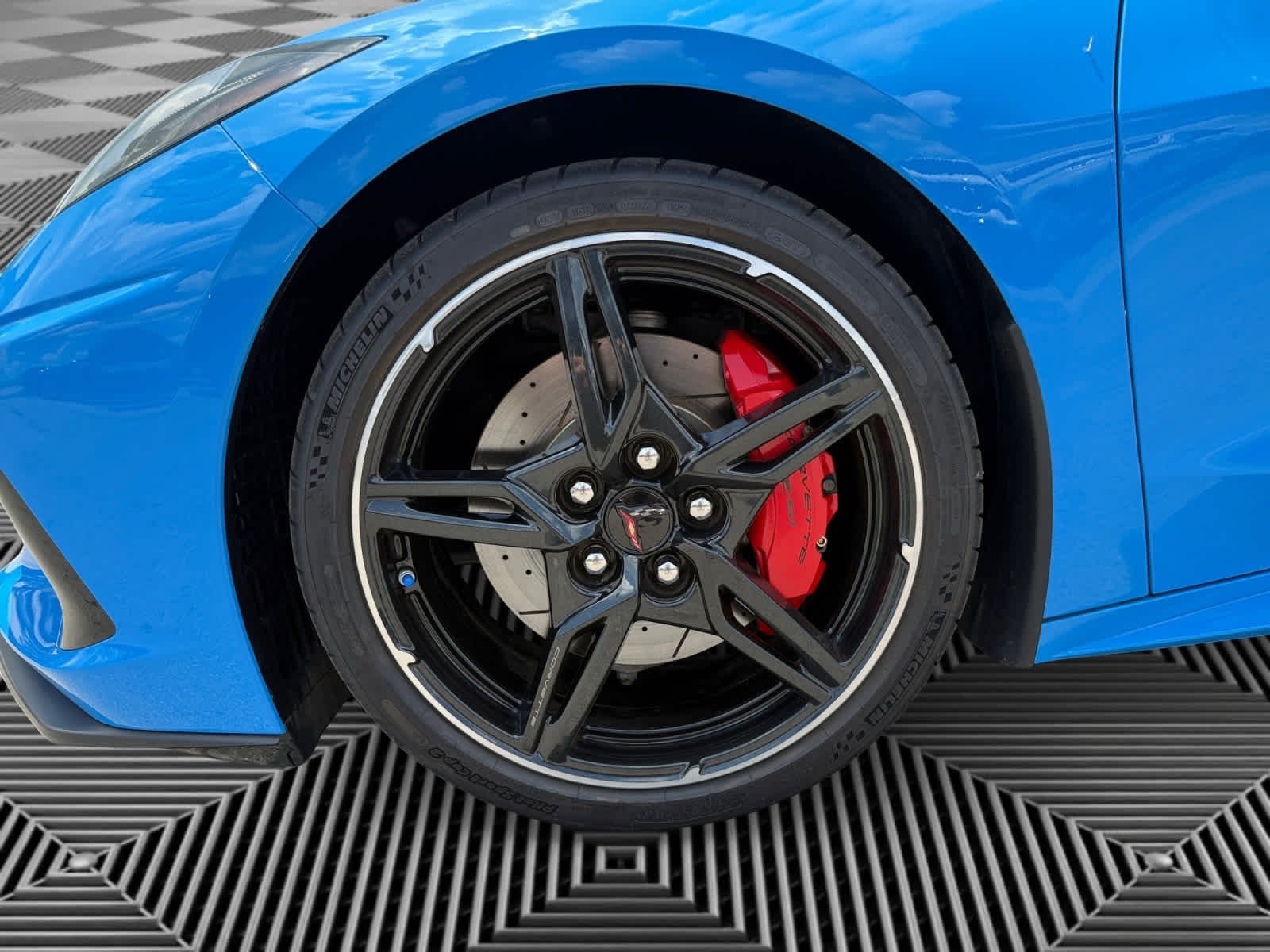 Used 2021 Rapid Blue Chevrolet 3LT image 9