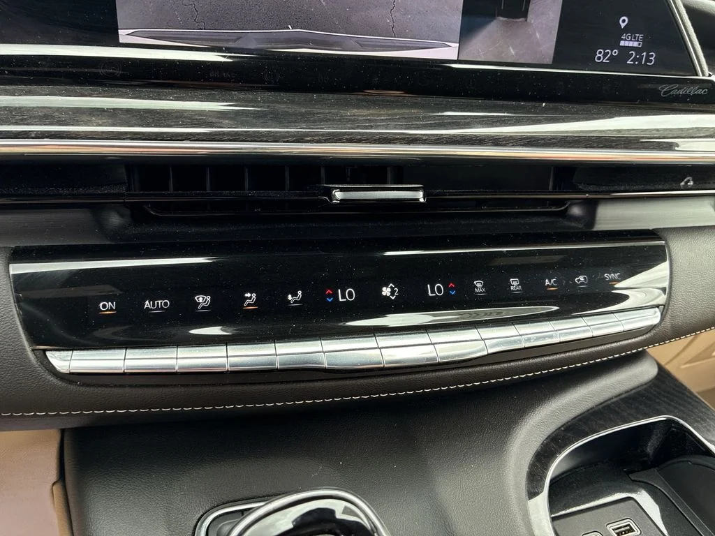 Used 2023 White Cadillac Premium Luxury image 17