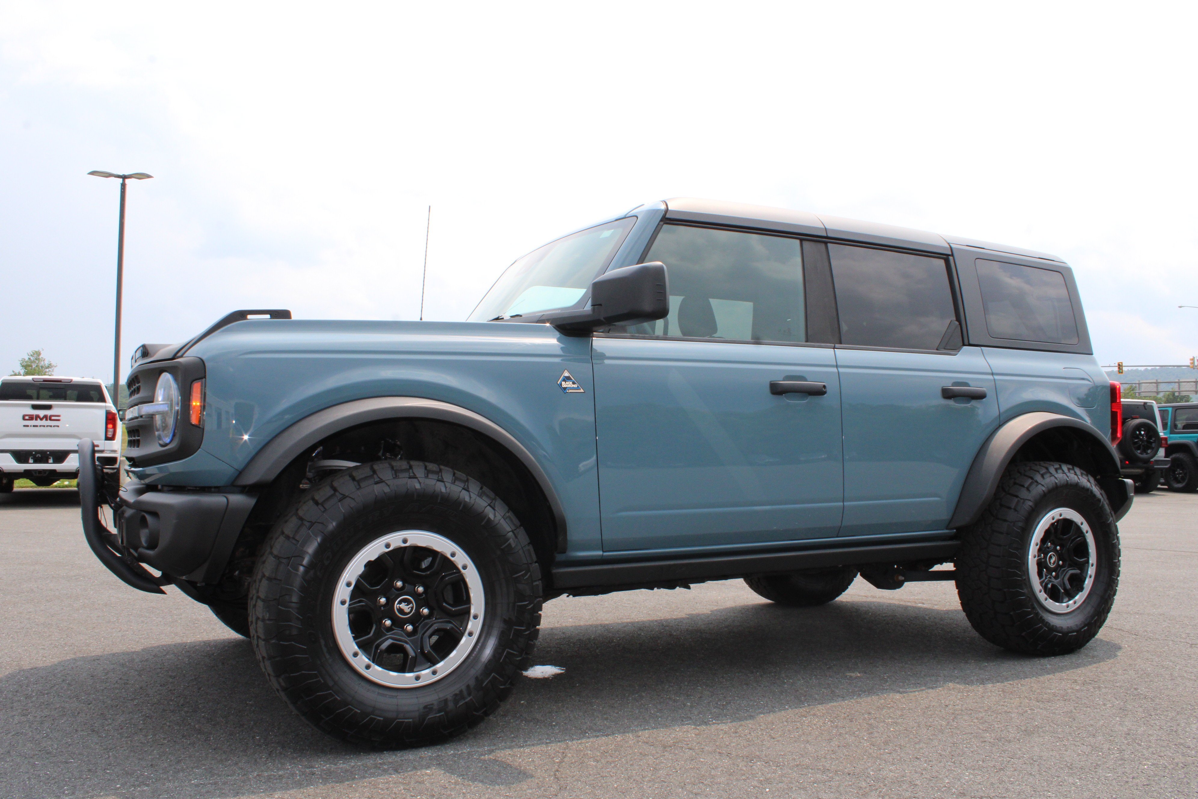 Used 2023 Blue Ford  image 14