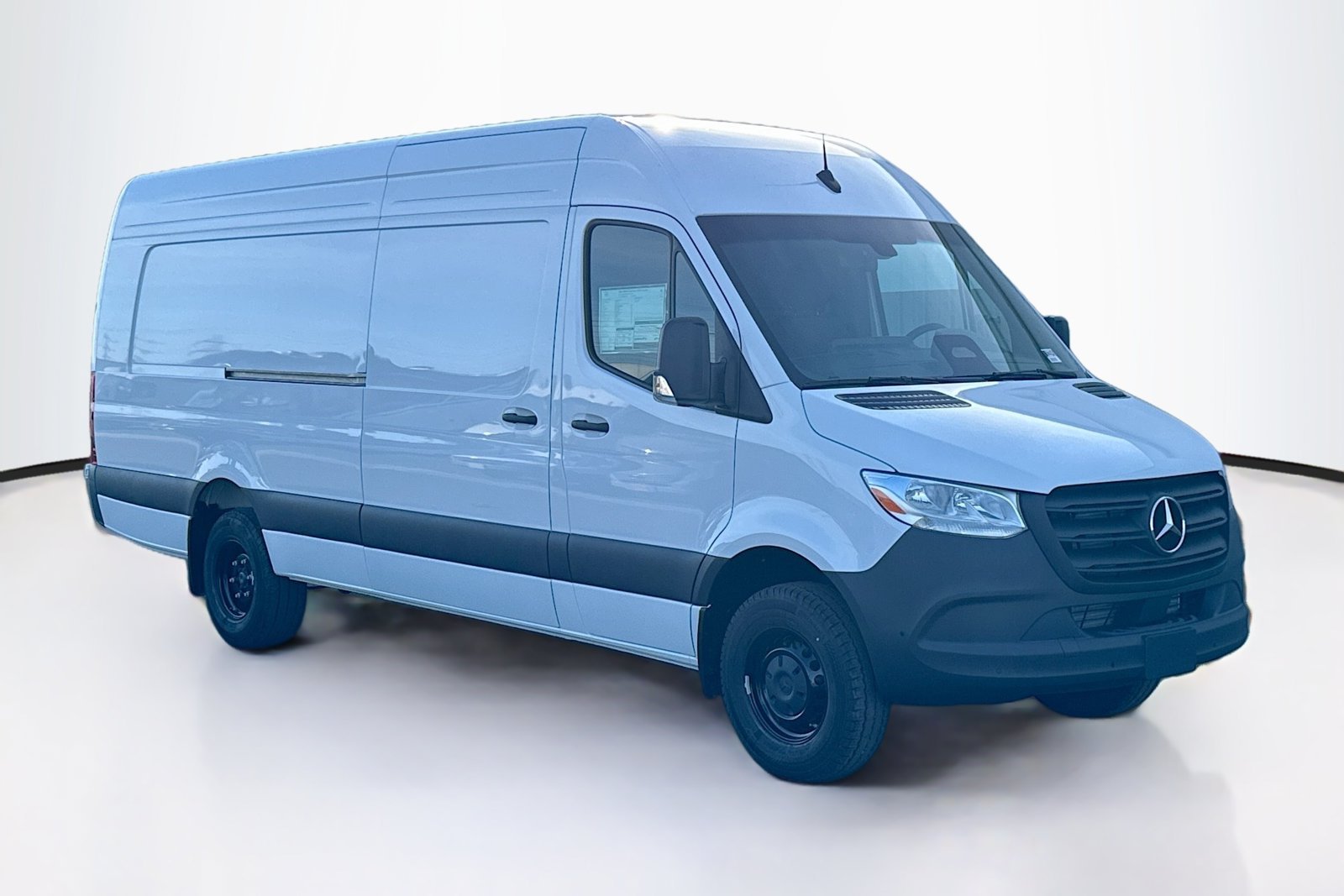 New 2026 Arctic White Mercedes-Benz  image 3