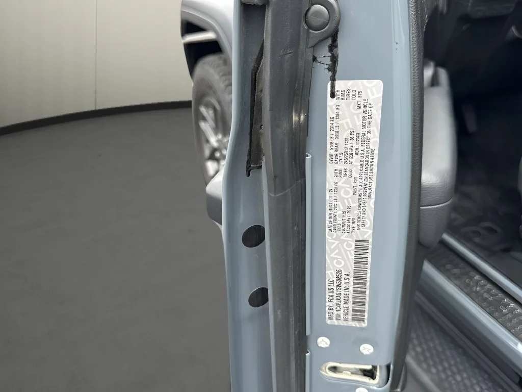 Used 2025 Gray Jeep Sport S image 34