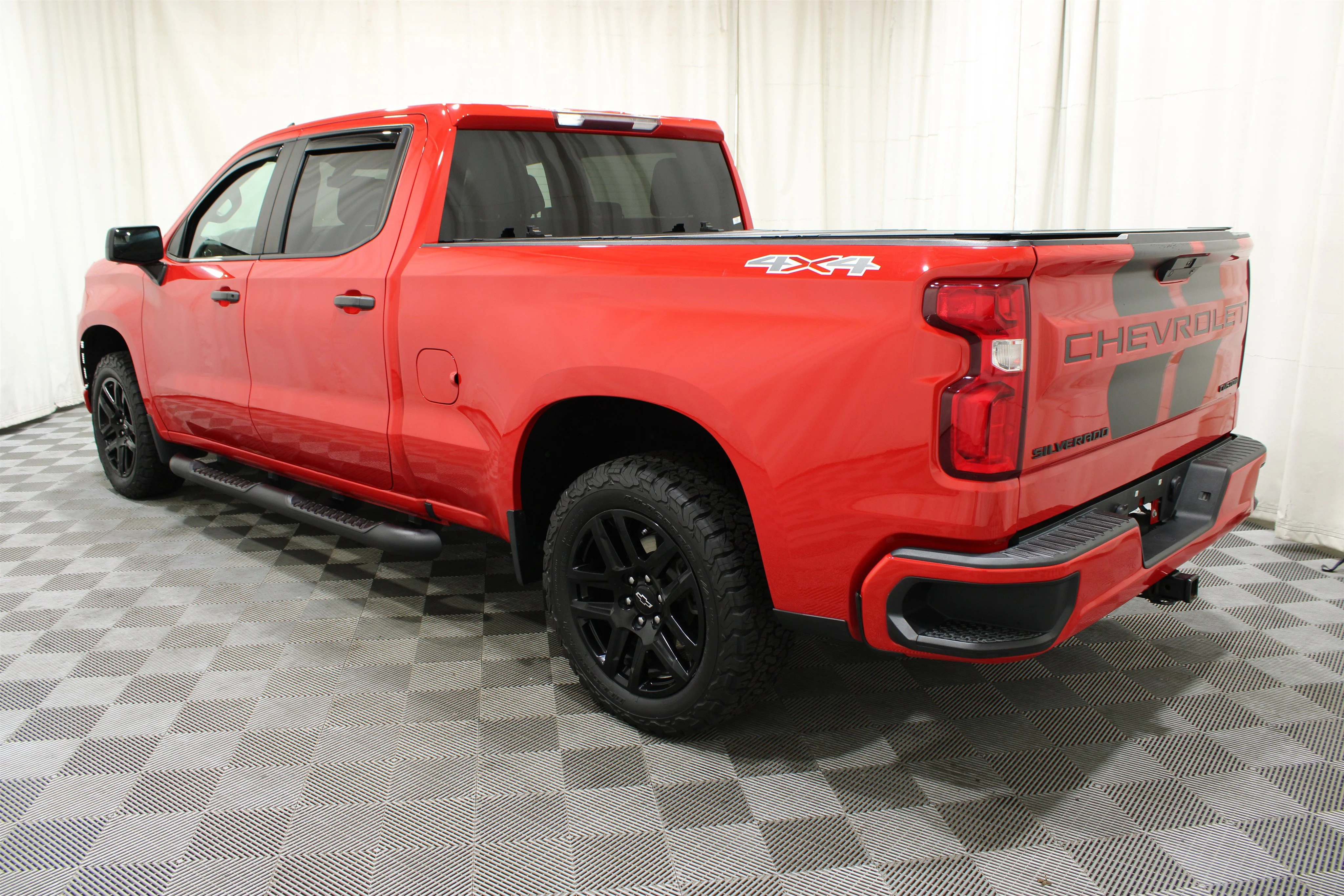 Used 2021 Red Hot Chevrolet Custom image 28