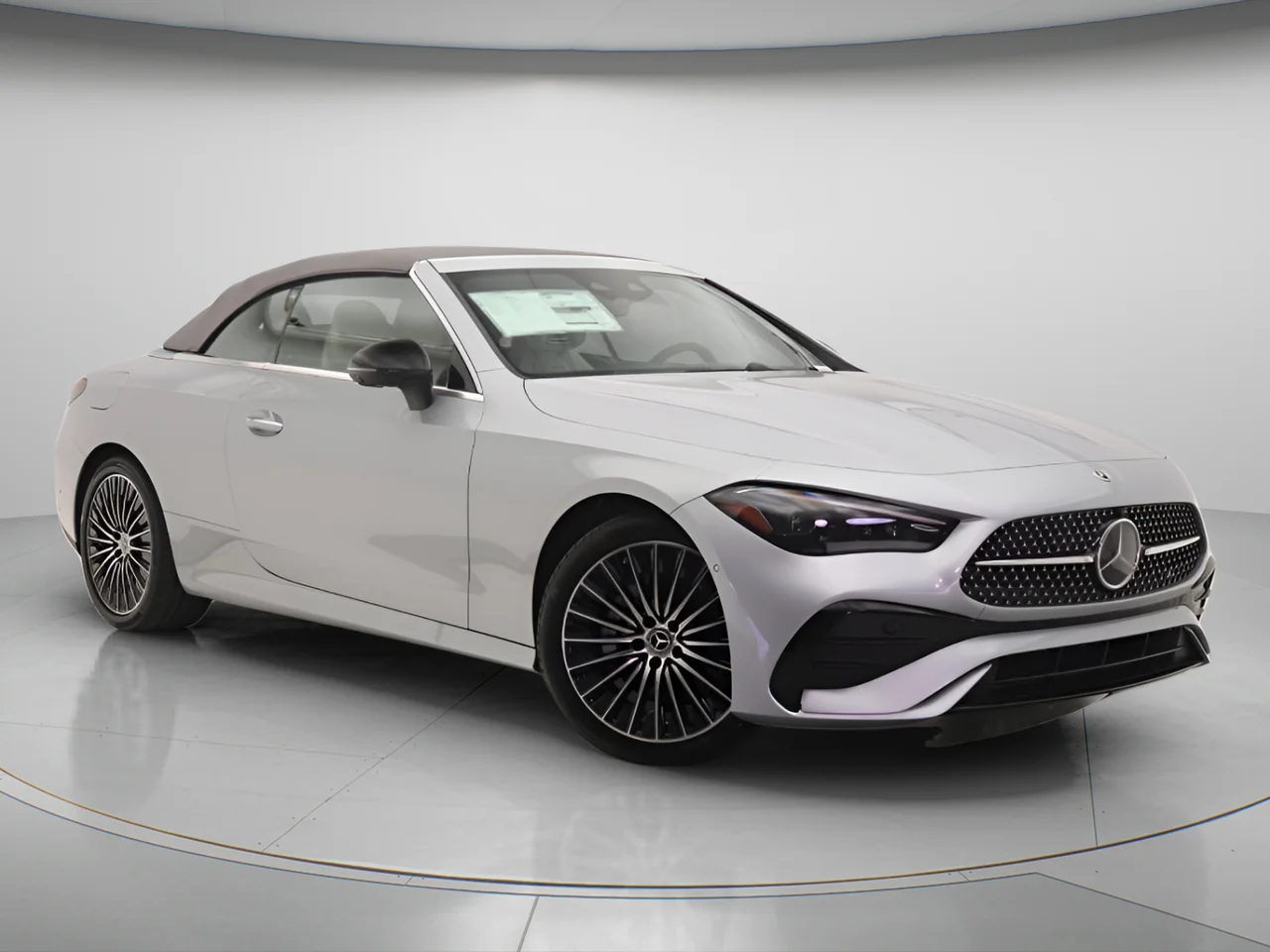 New 2026 Cirrus Silver Metallic Mercedes-Benz CLE 300 4MATIC® image 13