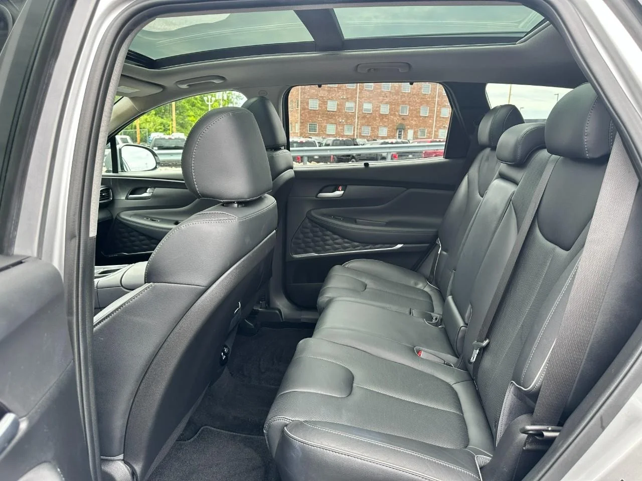 Used 2022 Shimmering Silver Hyundai Limited image 11
