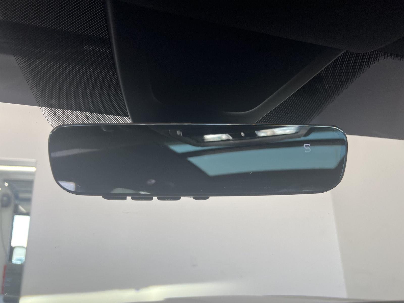 2025 Volkswagen Atlas Cross Sport SEL Premium R-LINE - Photo 21