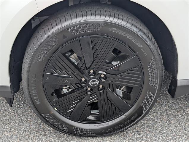 New 2026 Everest White Pearl TriCoat Nissan SV image 13