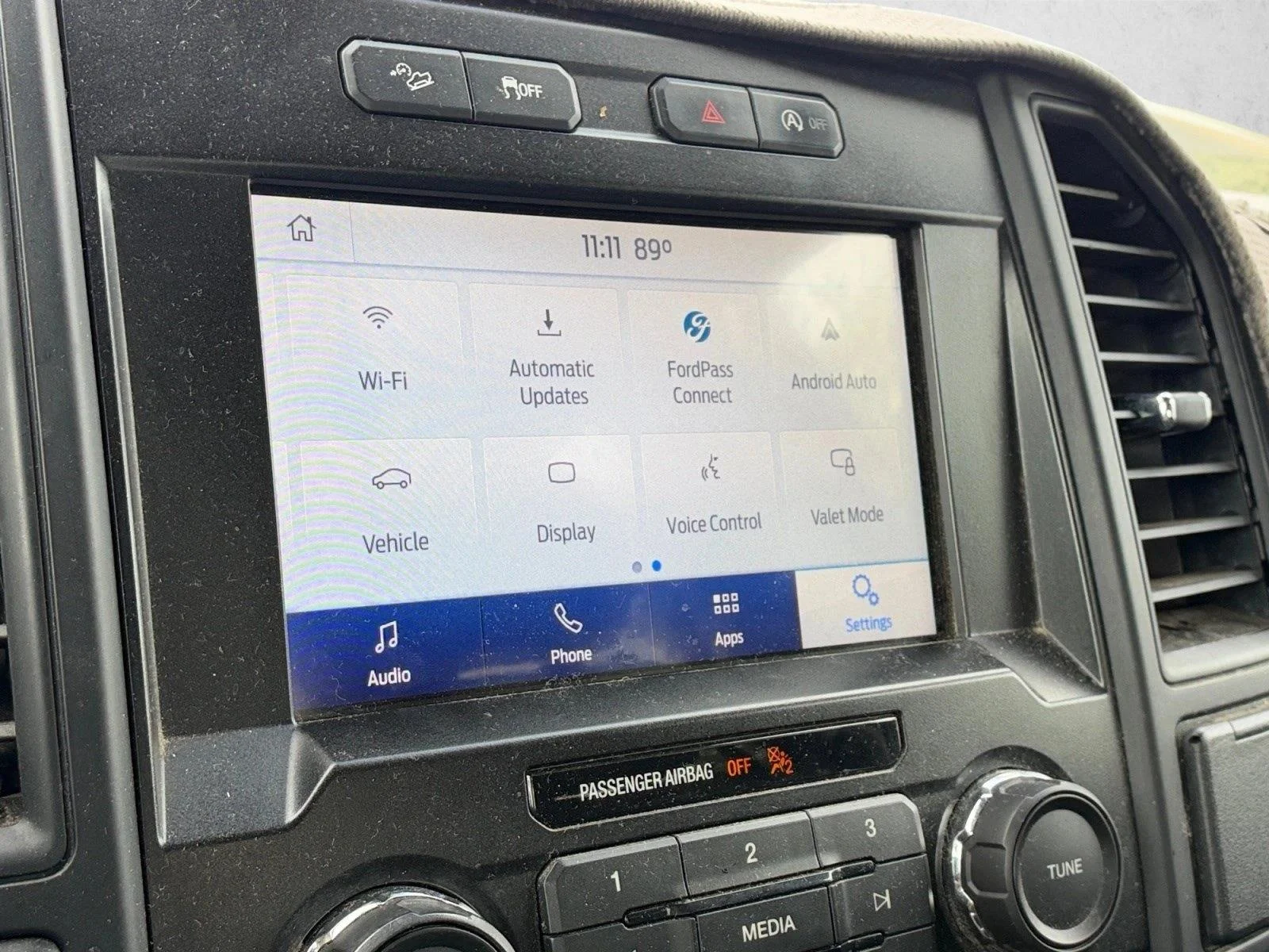 Used 2020 Magma Red Metallic Ford XL image 13