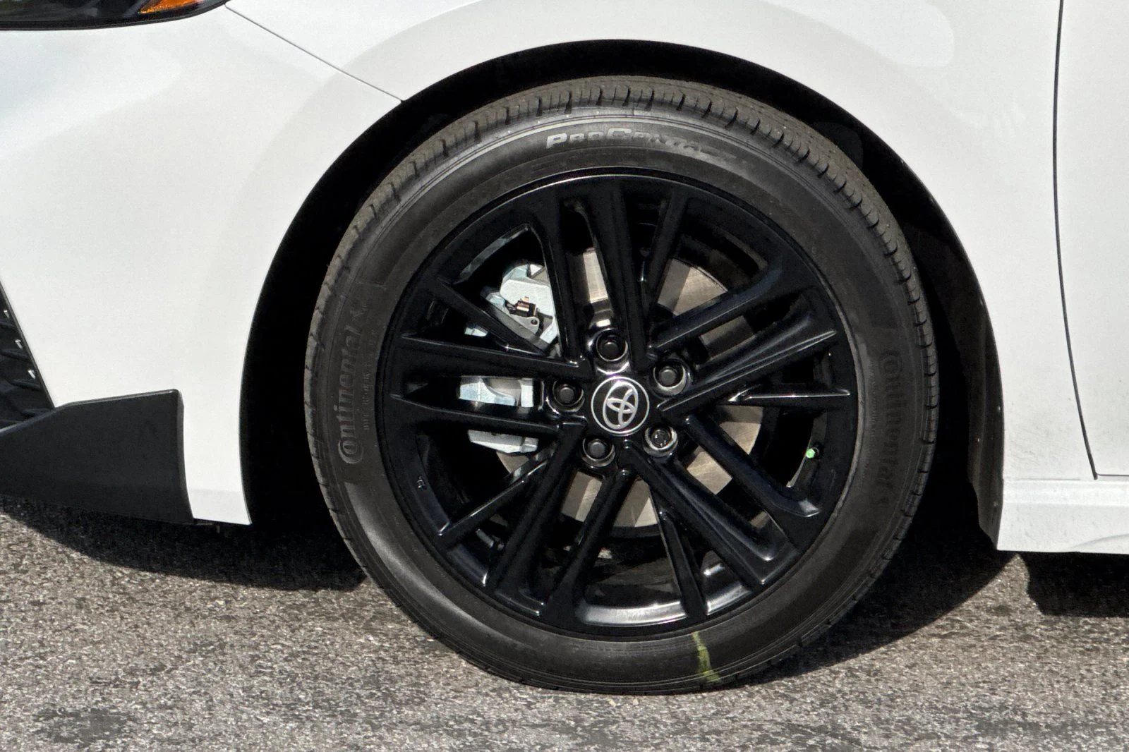 New 2026 White Toyota SE image 31