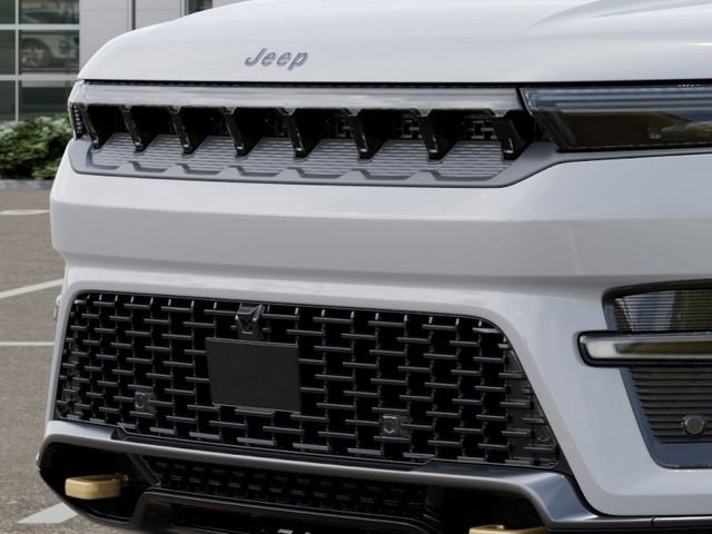 New 2026 Bright White Clear-Coat Exterior Paint Jeep 85th Anniversary Edition image 11