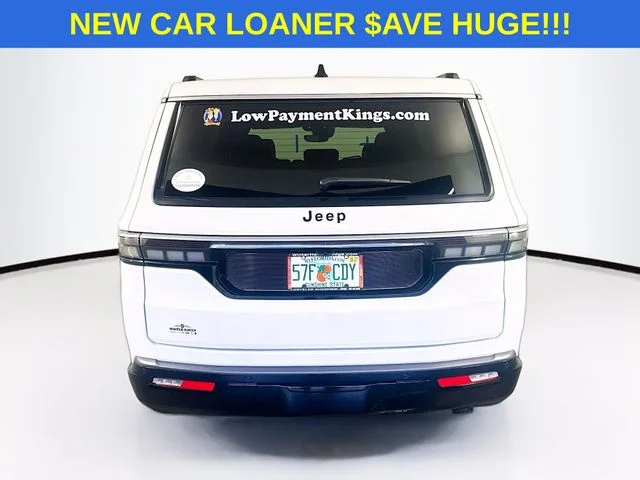 New 2026 Bright White Clear-Coat Exterior Paint Jeep Grand Wagoneer image 6