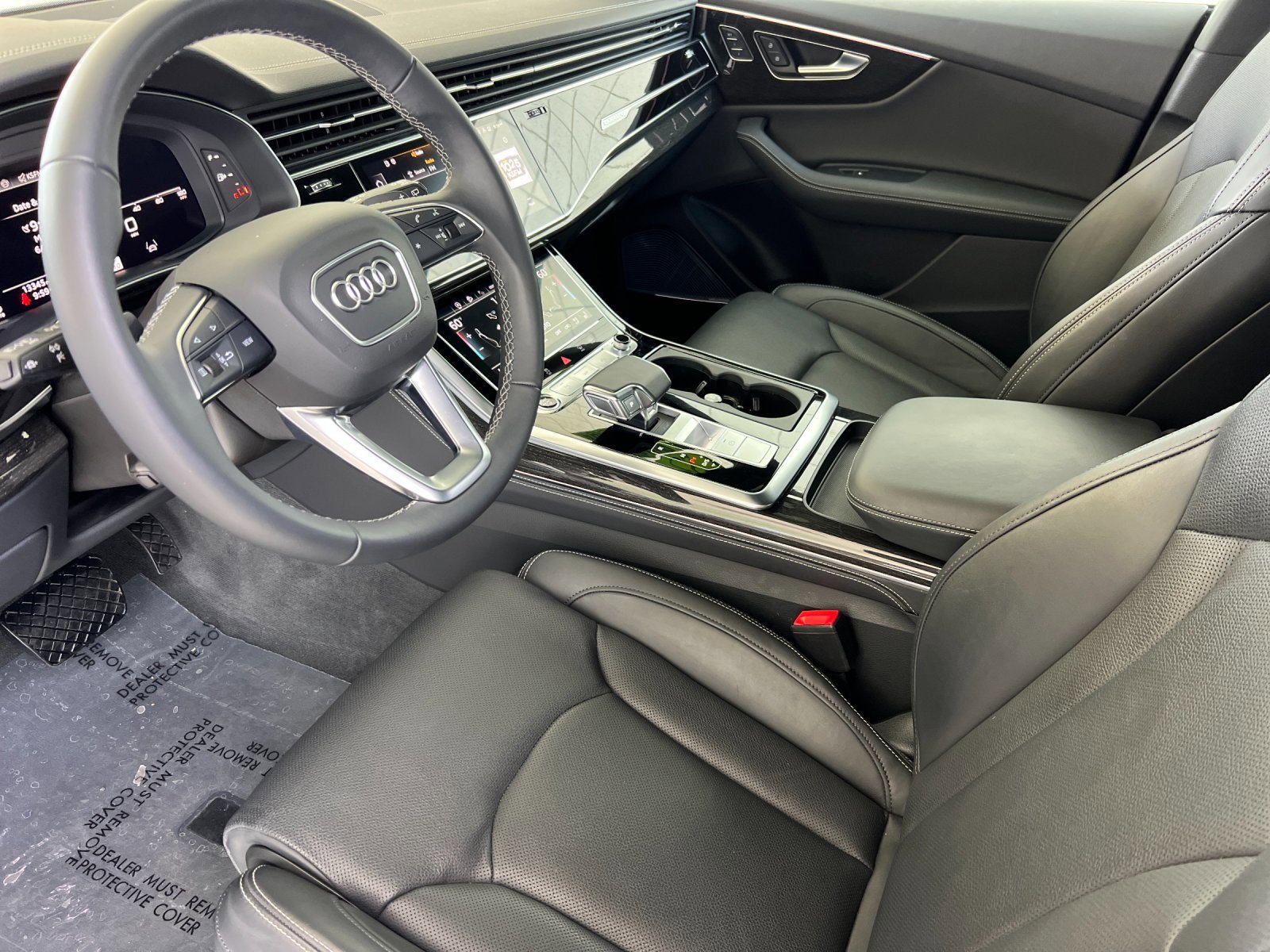 Used 2025 Carrara White Audi Prestige image 9
