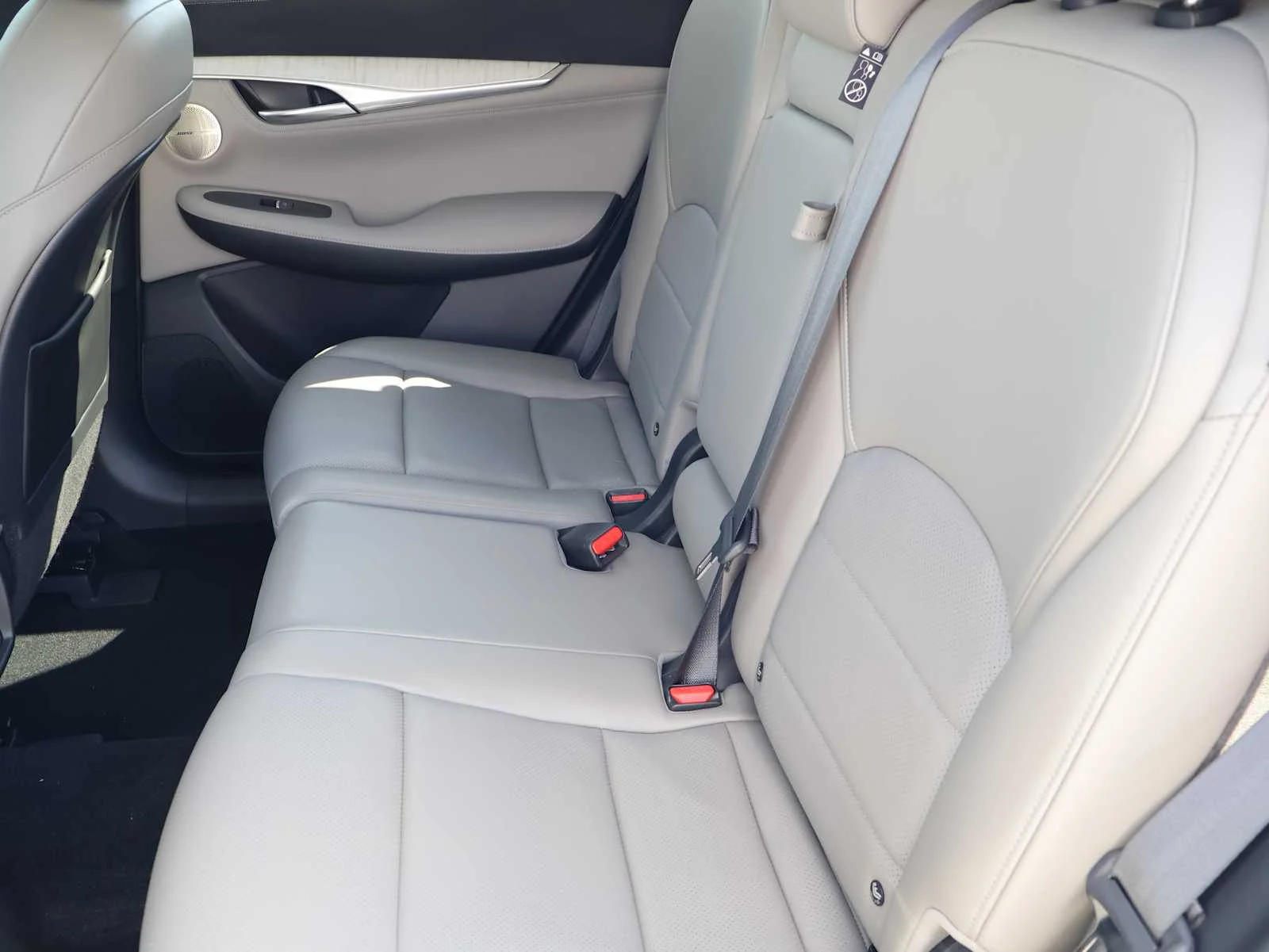 Certified Used 2024 Radiant White INFINITI SENSORY image 26