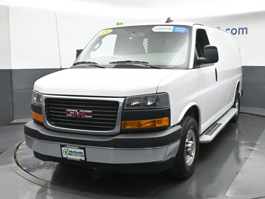 Used 2024 White GMC Work Van image 15