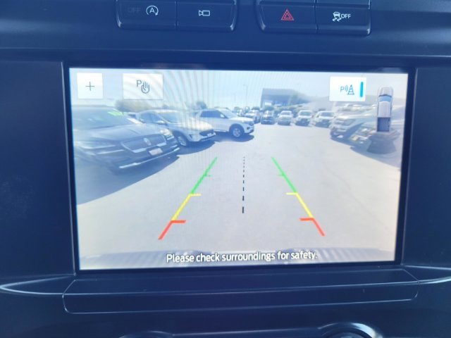 Used 2022 White Ford XL image 17