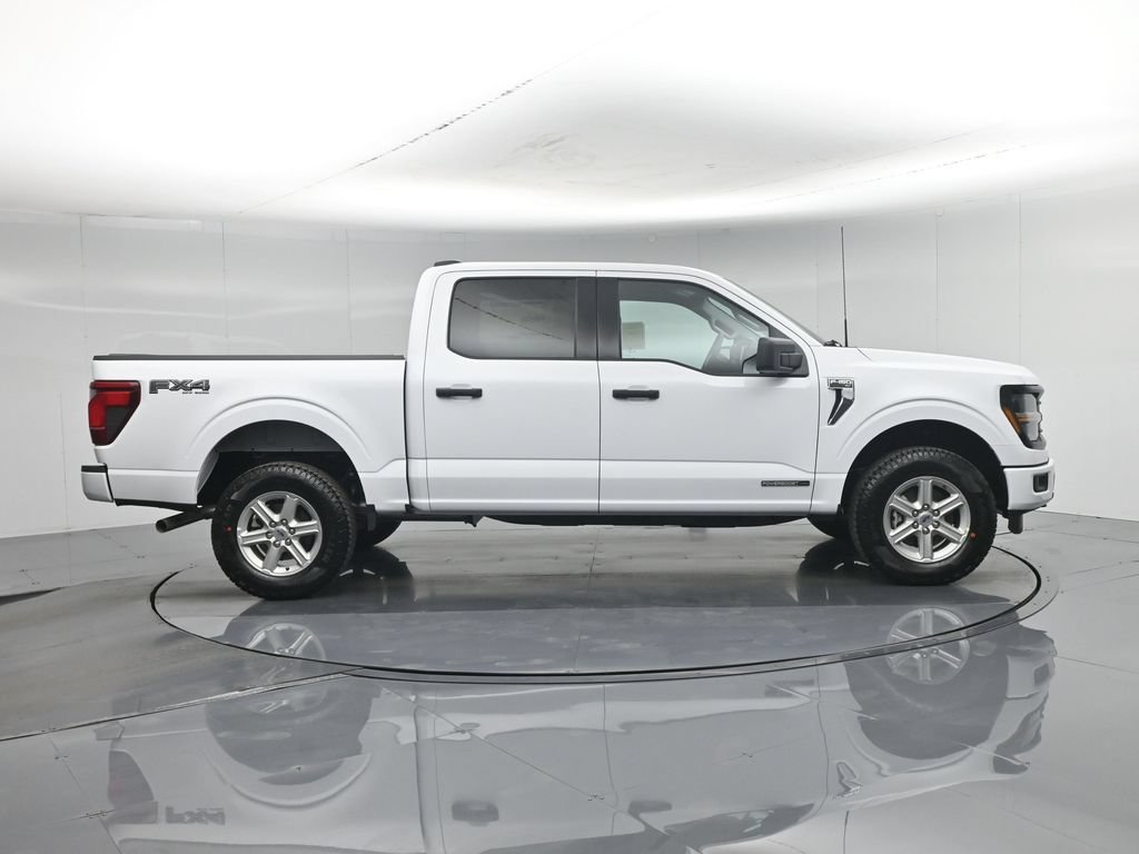 New 2026 Oxford White Ford XLT image 25