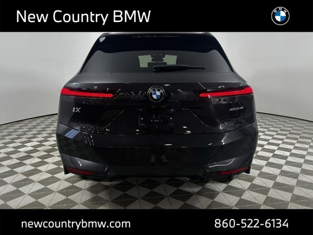 Used 2026 Dark Graphite Metallic BMW xDrive45 image 6