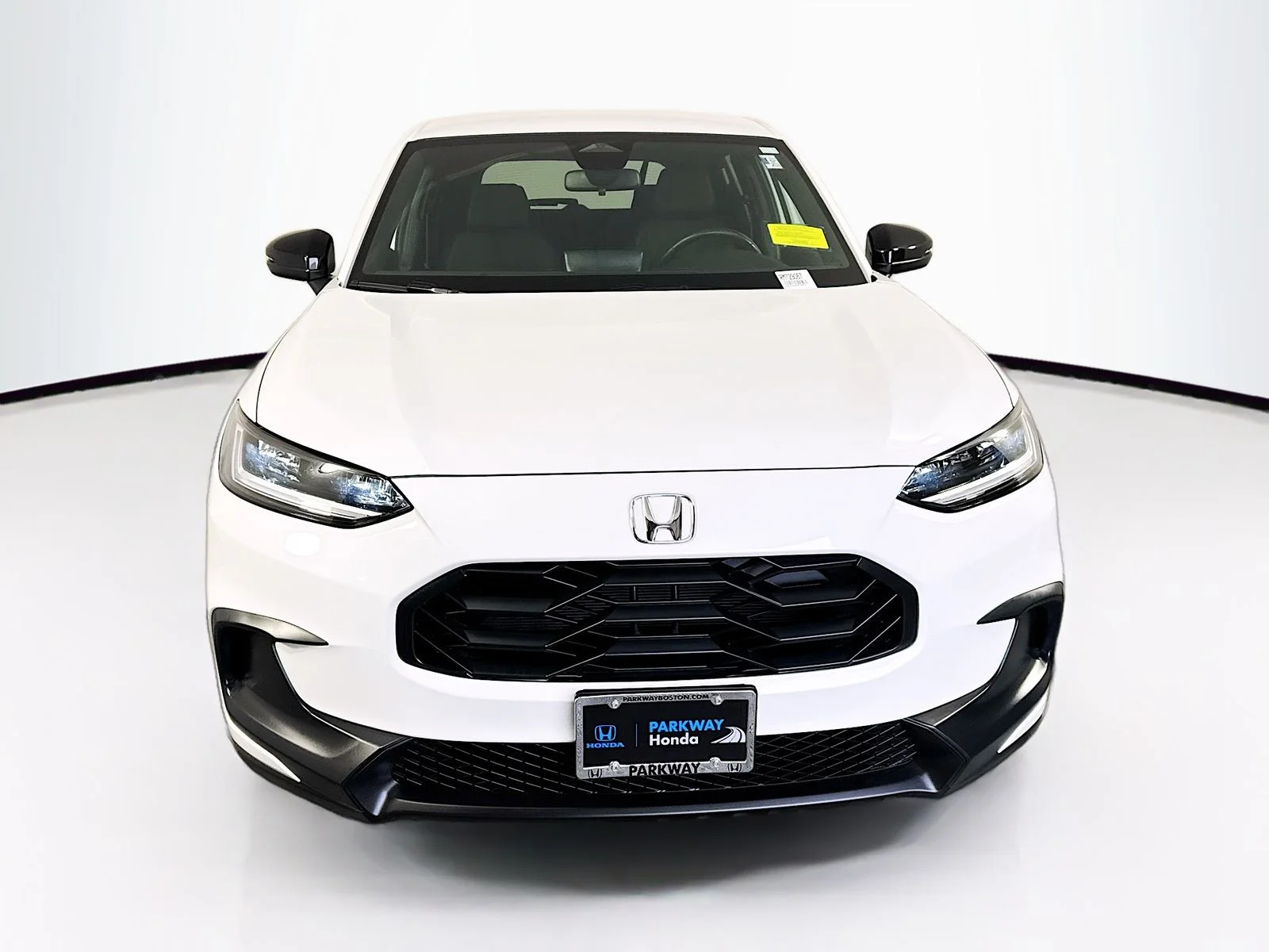 Used 2024  Honda Sport image 2