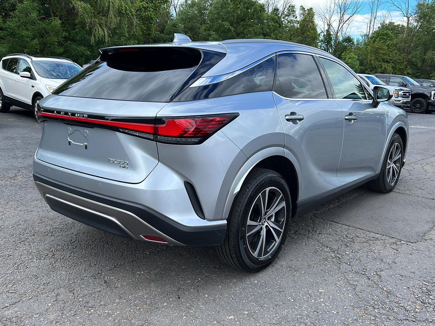 Used 2024 Iridium Lexus RX 350 Premium image 10