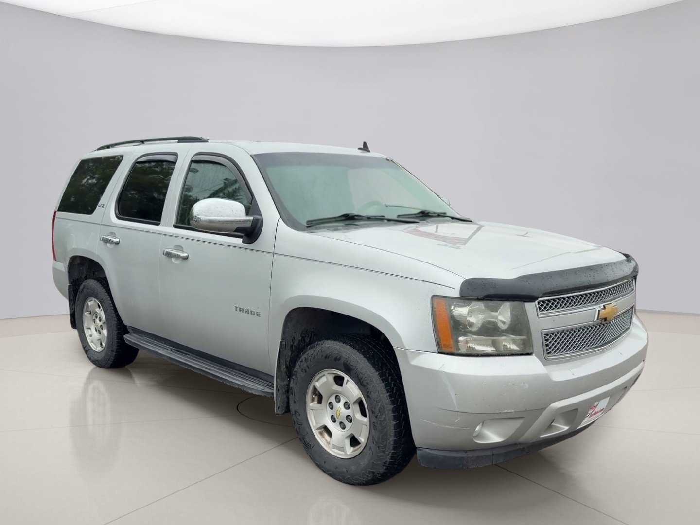 Used 2010 Silver Chevrolet LT 4WD image 7