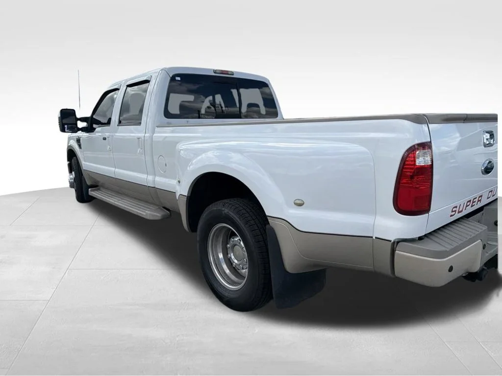 Used 2008  Ford King Ranch image 6