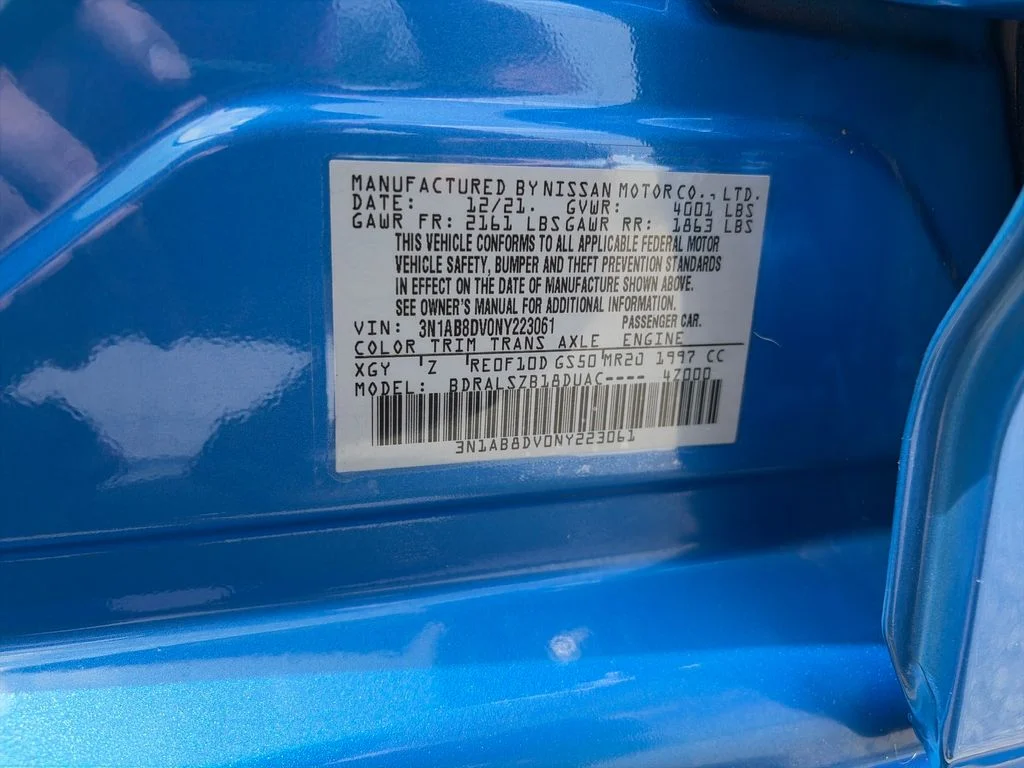 Used 2022 Blue Nissan SR image 30