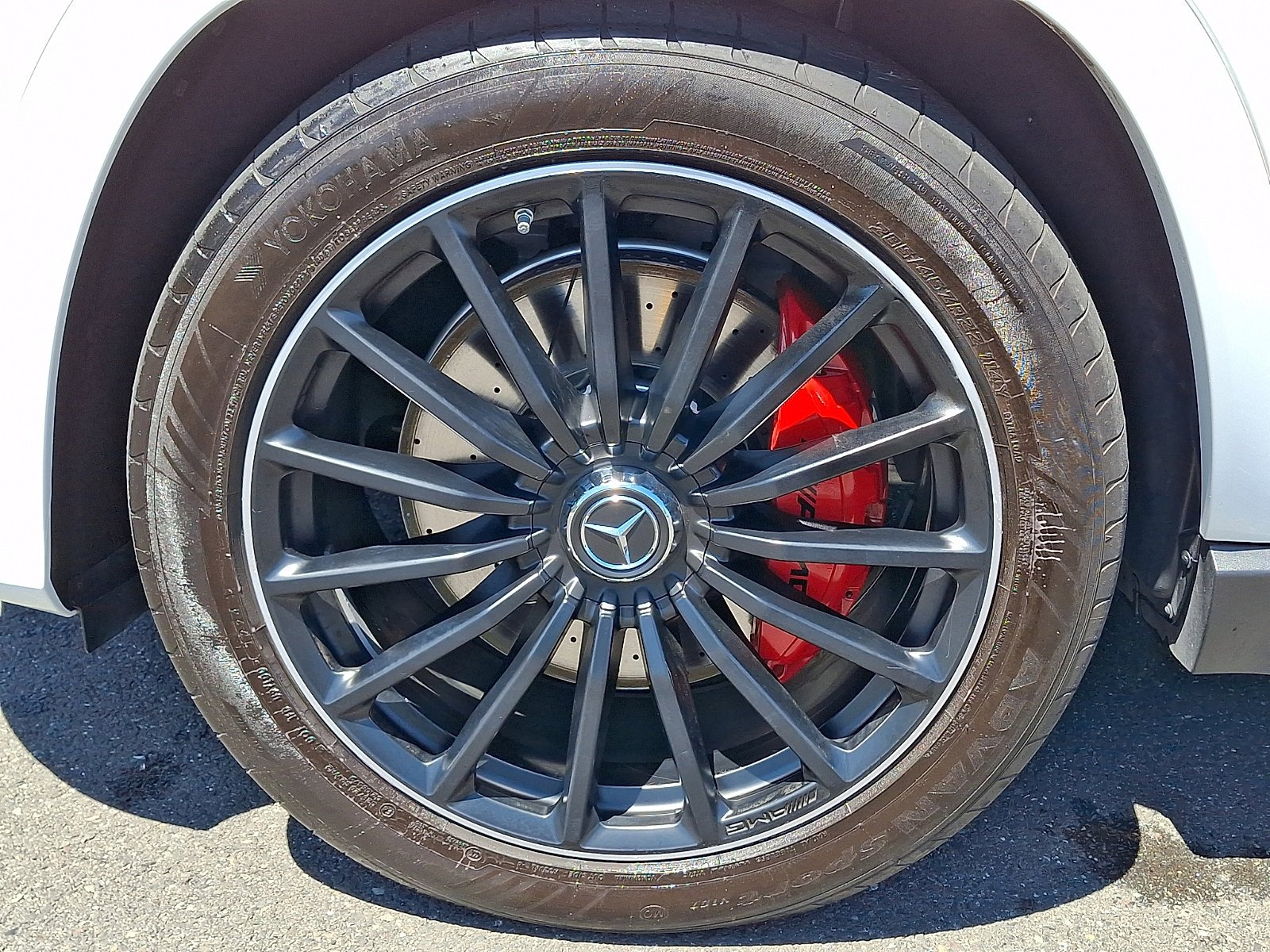 2025 Mercedes-Benz GLS AMG GLS 63 - Photo 8