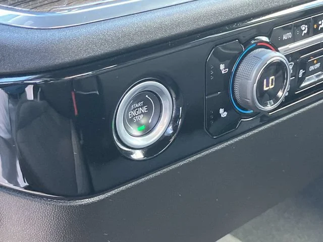 2023 Chevrolet Silverado 1500 LT - Photo 16