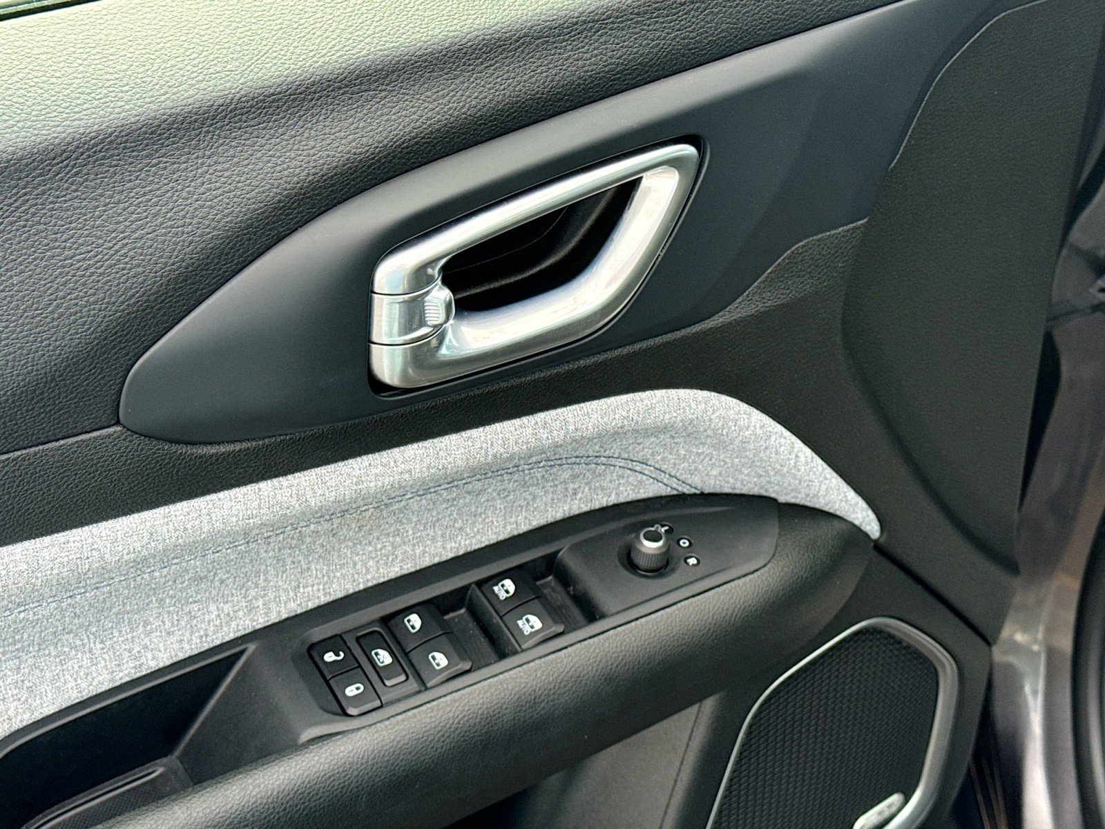 2023 Jeep Compass Latitude - Photo 17