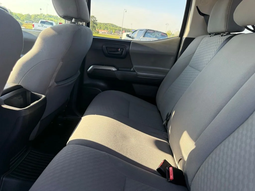 Used 2020 Gray Toyota SR5 image 25