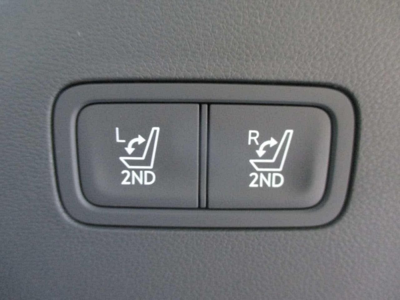 2025 Hyundai Santa Fe Calligraphy - Photo 8