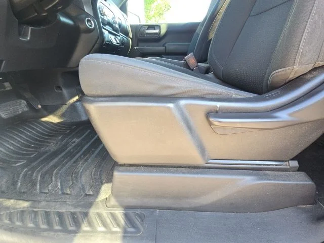 Used 2023 White GMC Pro image 16