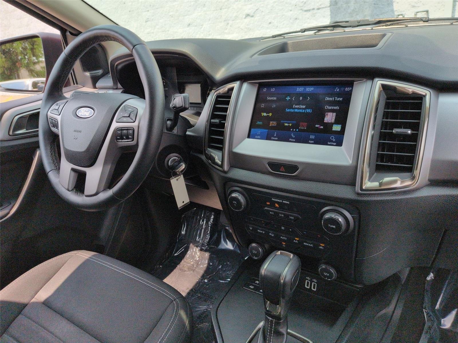 Used 2021 Rapid Red Metallic Tinted Clearcoat Ford XLT image 35