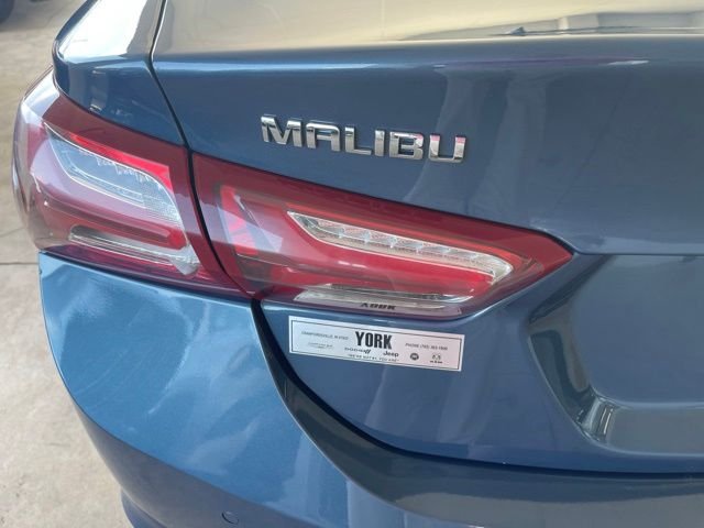 Used 2024 Blue Chevrolet LT image 8