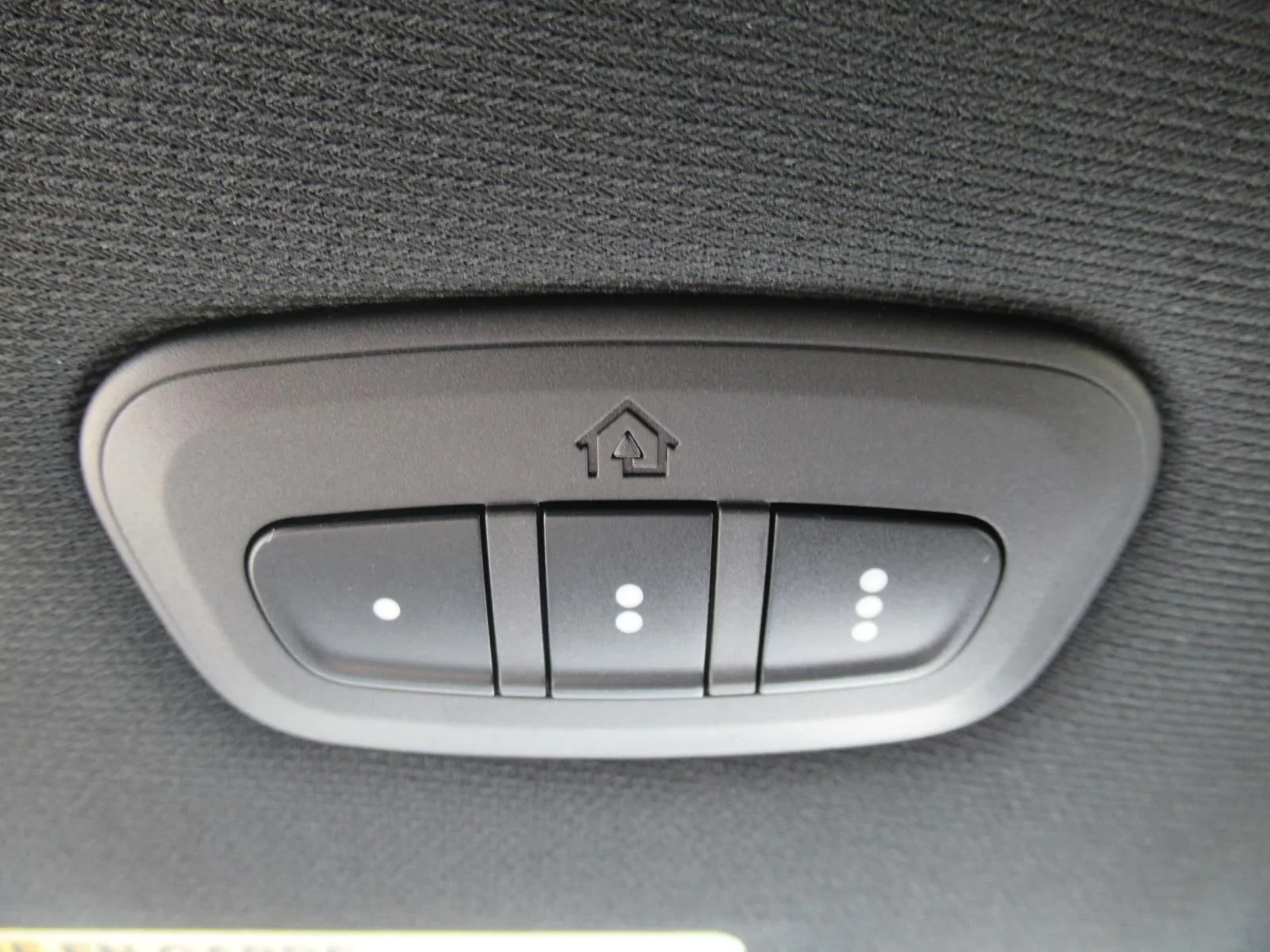 New 2027 Diamond Black Crystal Pearlcoat RAM Laramie image 36