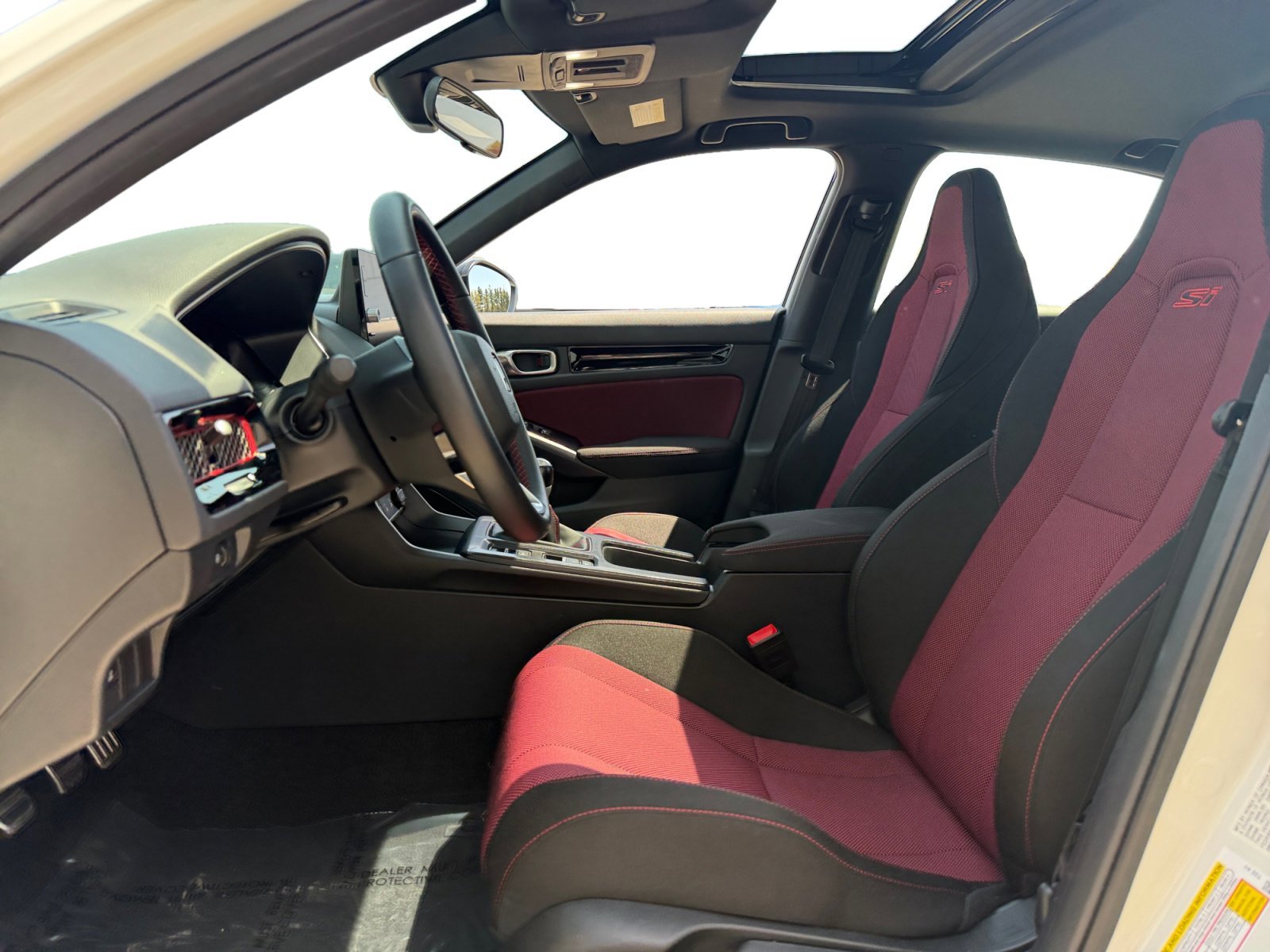 Used 2025 White Honda  image 8