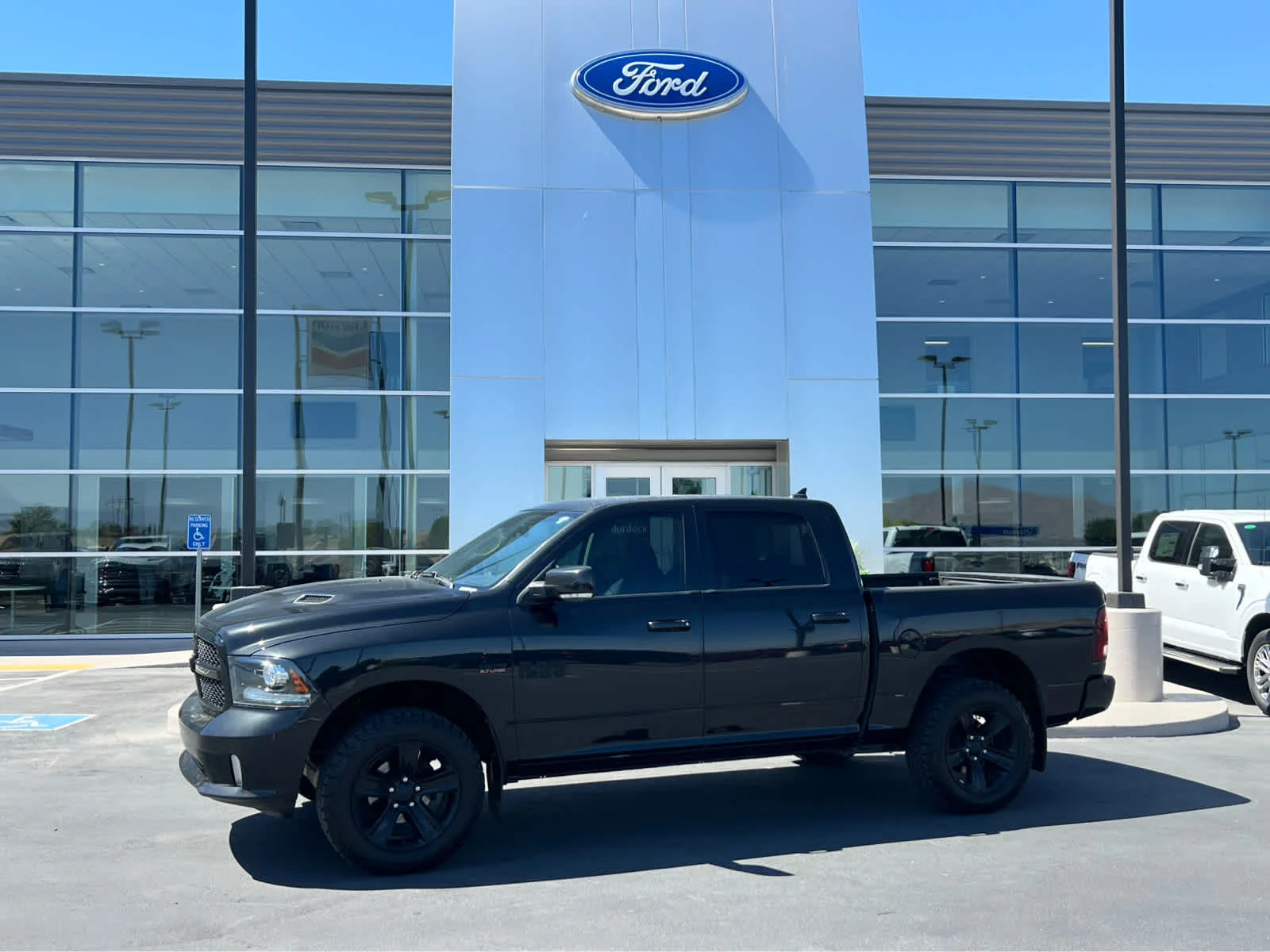 2018 RAM 1500 Night Edition Crew Cab 4x4 5'7" Box's photo