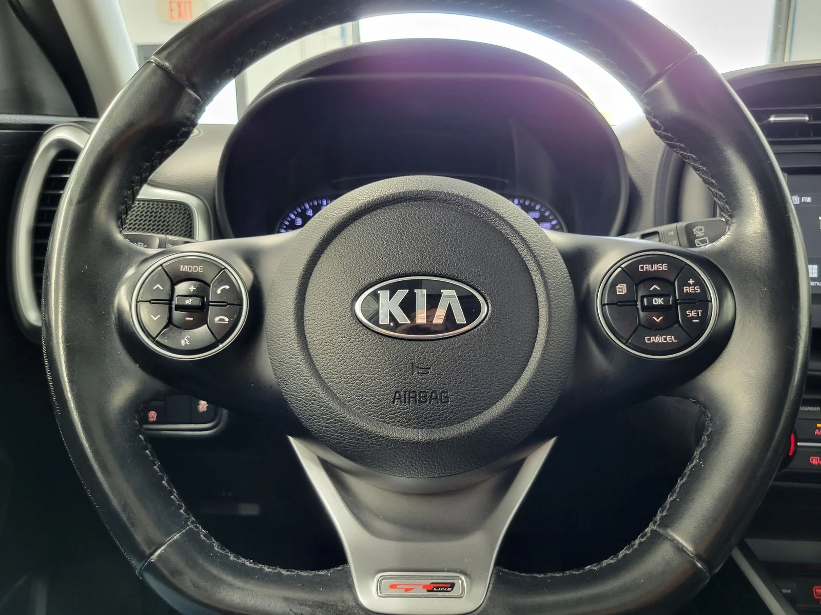 Used 2020 White Kia GT-Line image 12