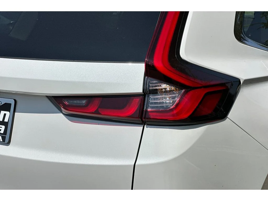 New 2026 Platinum White Pearl Honda EX image 33