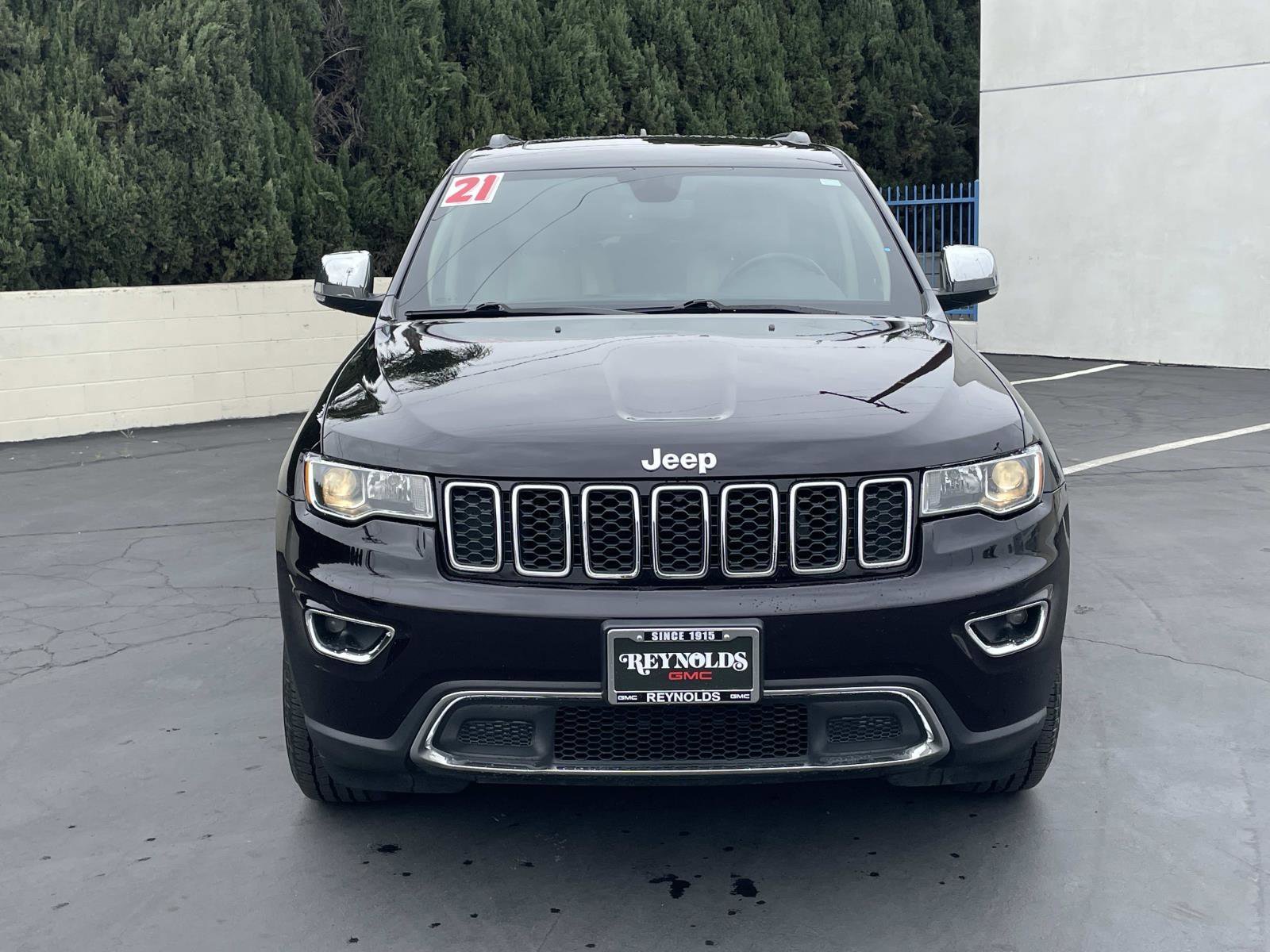Used 2021 Jeep Grand Cherokee Limited with VIN 1C4RJEBG7MC570545 for sale in Covina, CA