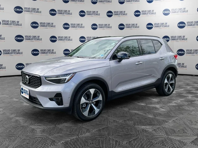 2026 Volvo XC40 Plus