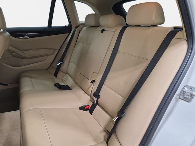 Used 2014 White BMW xDrive28i image 13