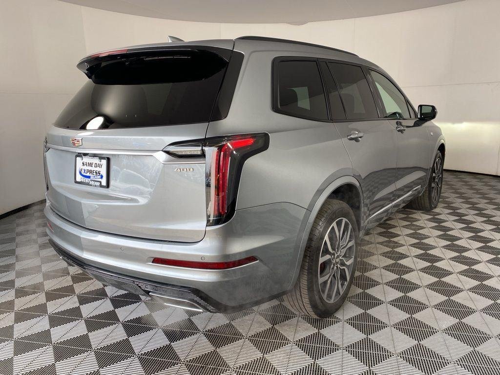 Used 2023 Argent Silver Metallic Cadillac Sport image 10