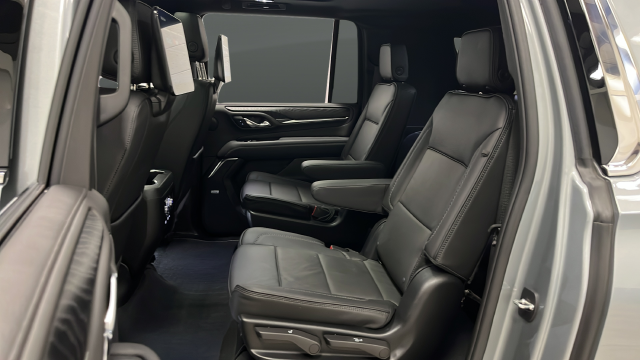 Used 2024 Sterling Metallic GMC Denali image 21