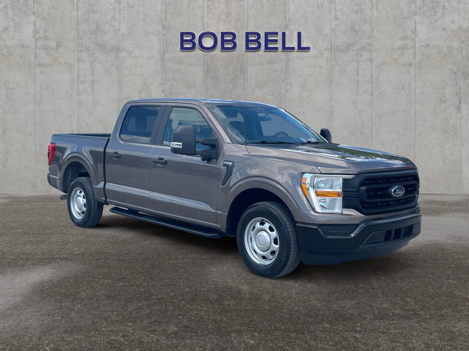Used 2022 Stone Gray Metallic Ford XL image 7